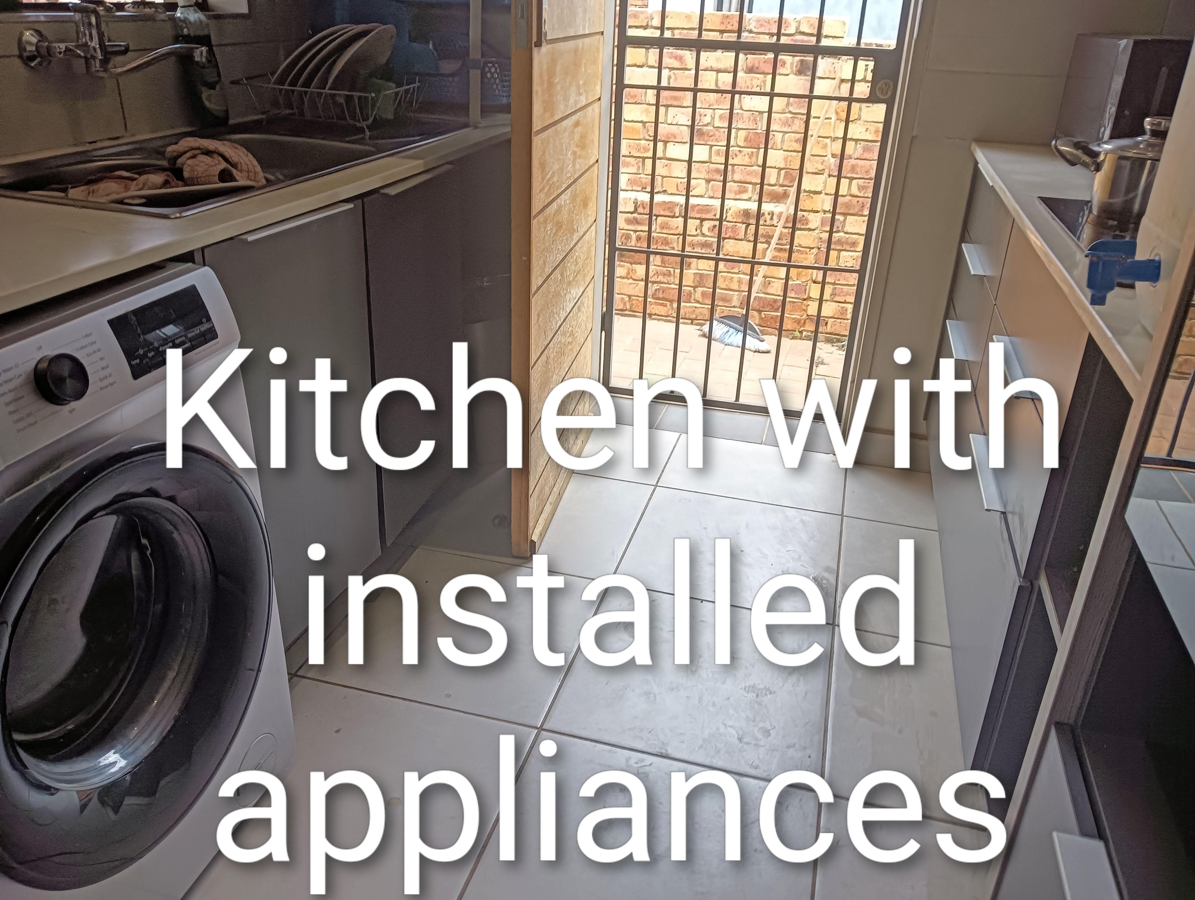 3 Bedroom House immediately available in Lion Pride Lifestyle Estate