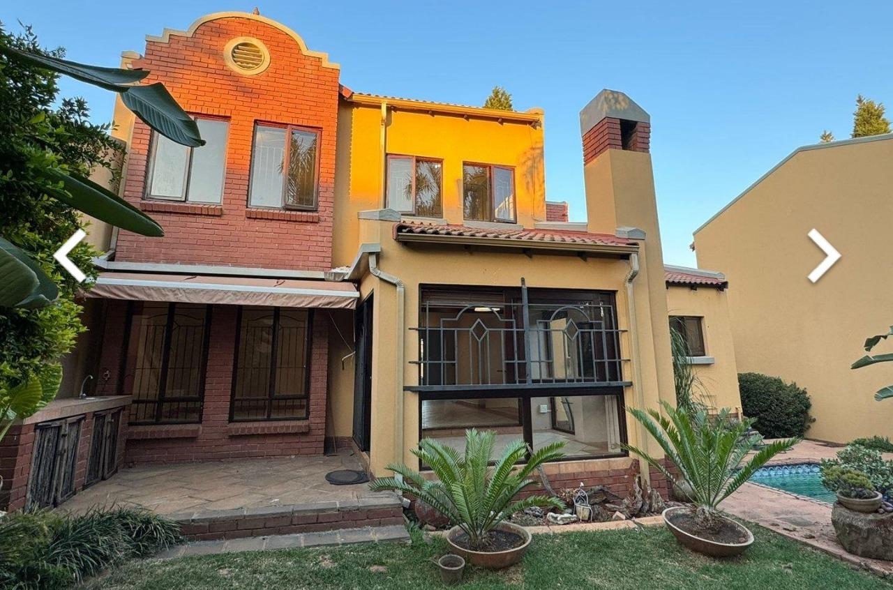 3 Bedroom Townhouse For sale in Boardwalk Meander B