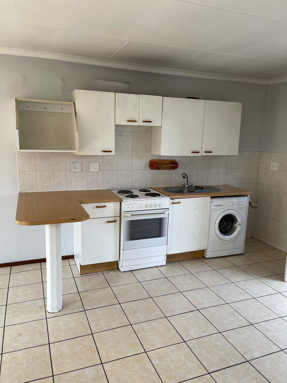 2 Bedroom Apartment For Rent in Douglasdale