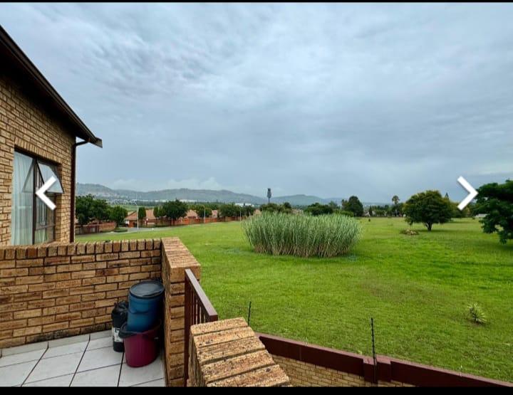 2 Bedroom Townhouse for Rent in Allen's Nek