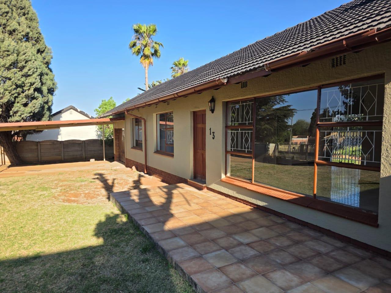 3 Bedroom House For Rent in Kibler Park