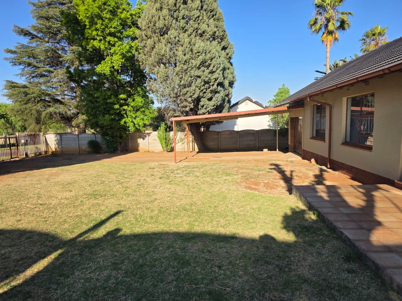 3 Bedroom House For Rent in Kibler Park