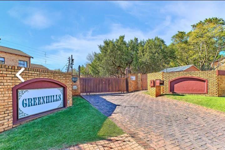 2 Bedroom Townhouse for Rent in Allen's Nek