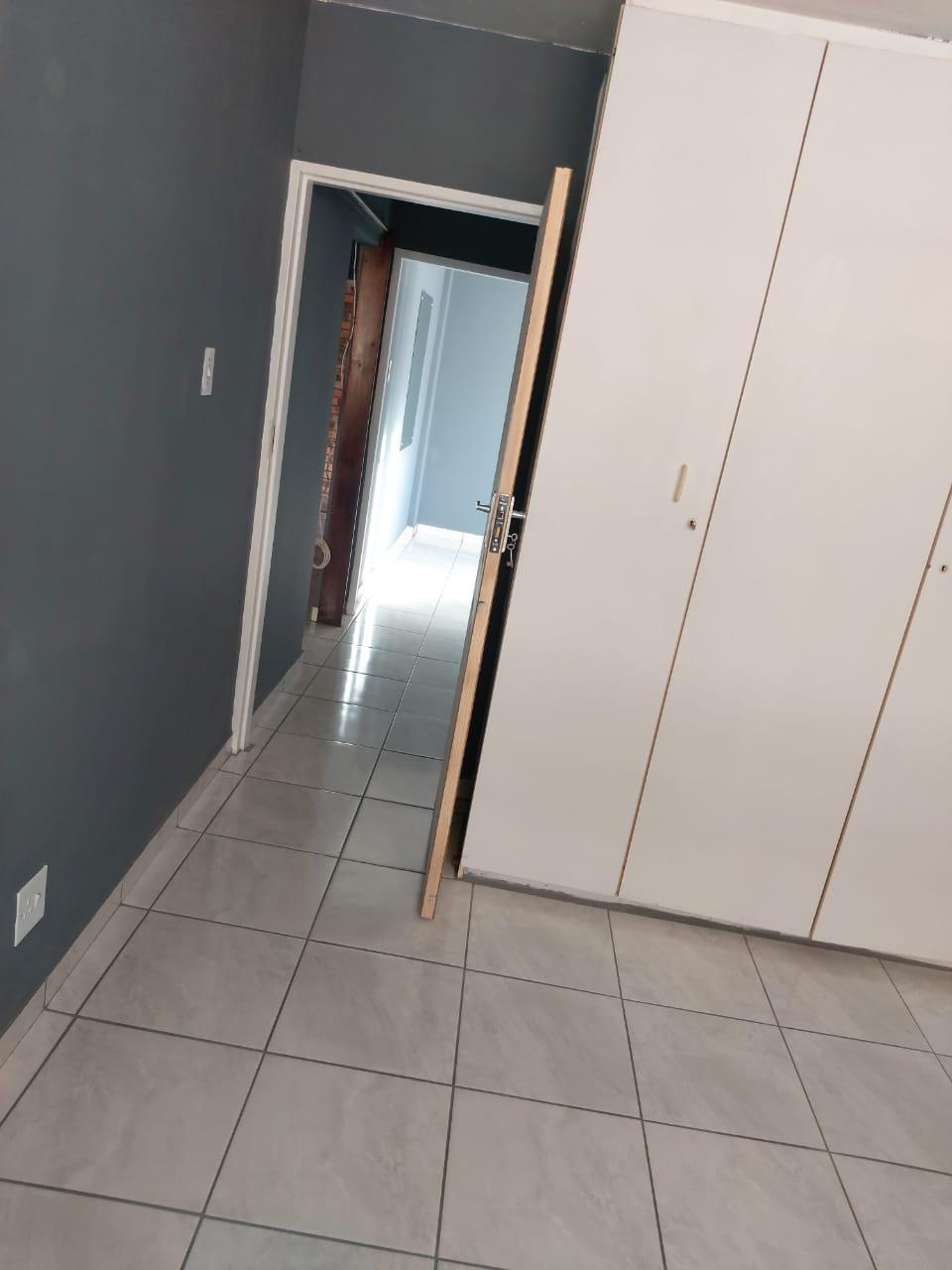 2 Bedroom Apartment for Rent in Sunnyside