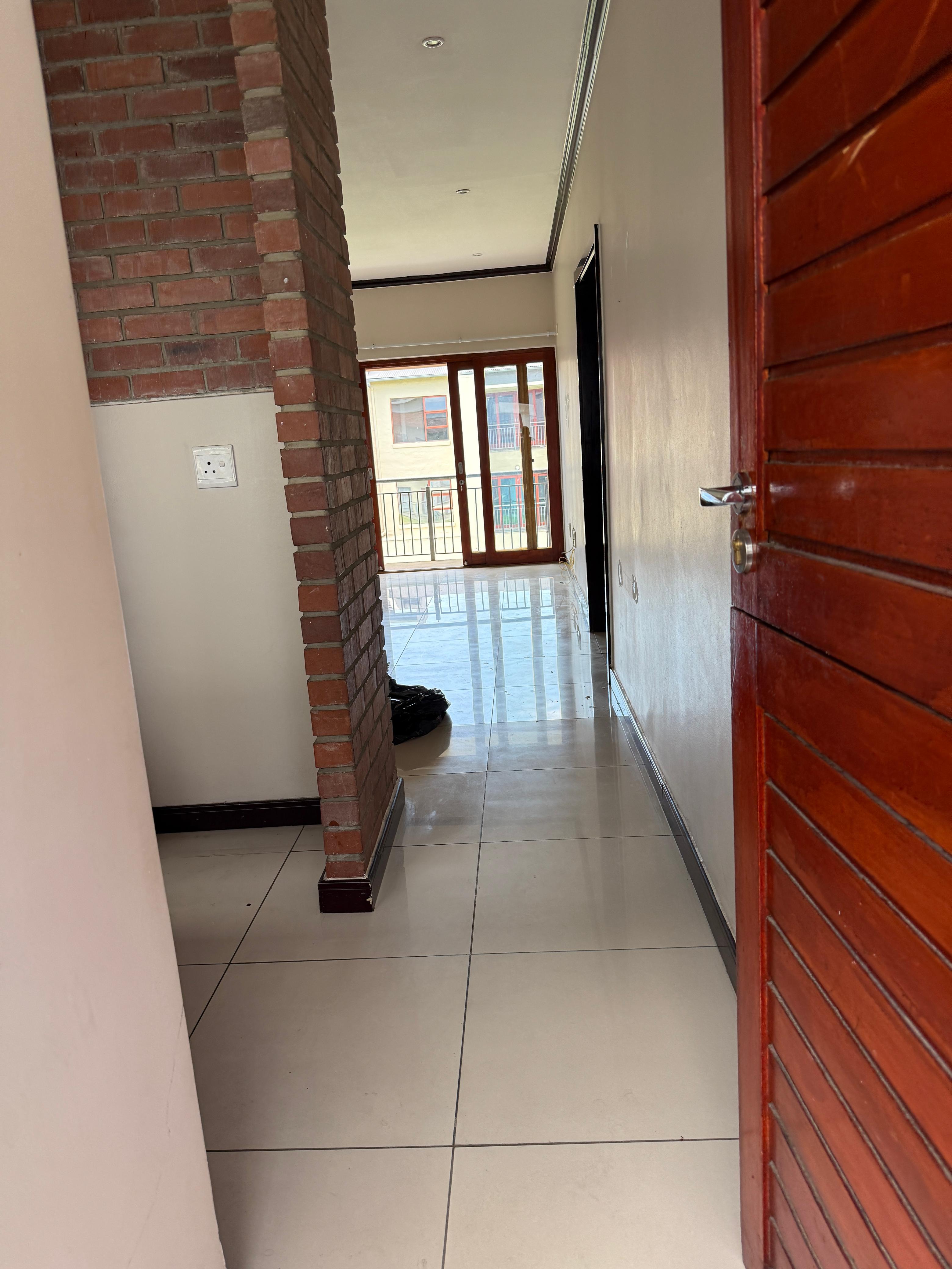 2 bedroom apartment to let in San Ridge Village, Carlswald Midrand