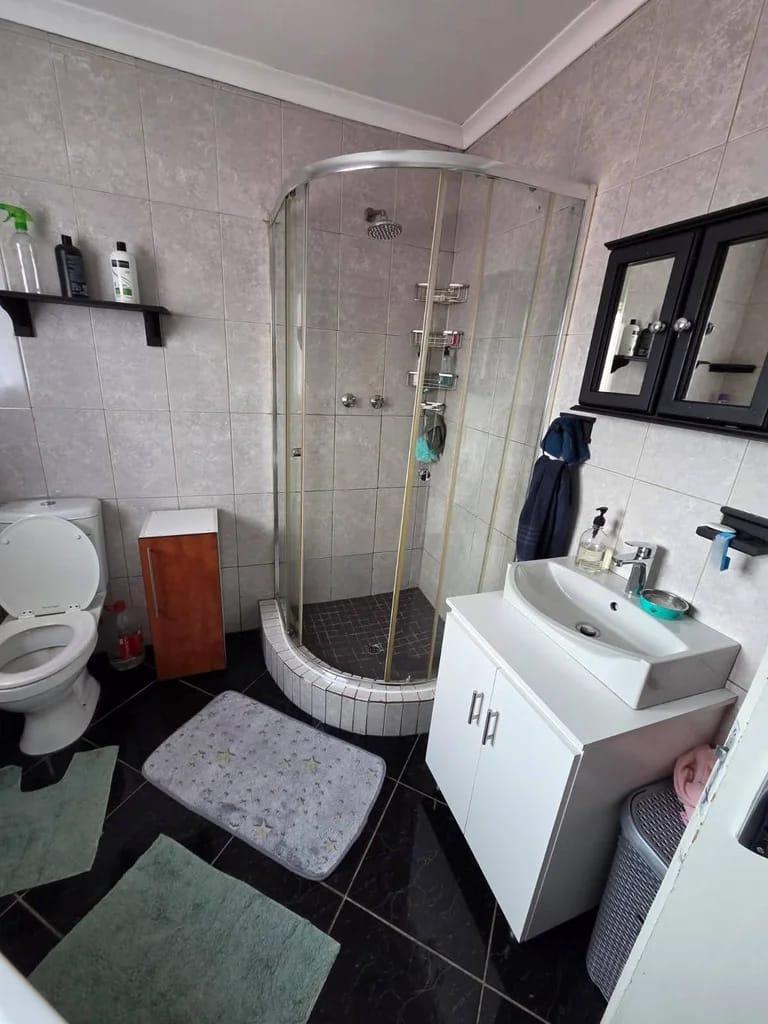 2 Bedroom Sectional Title Apartment for rent in Dinwiddie