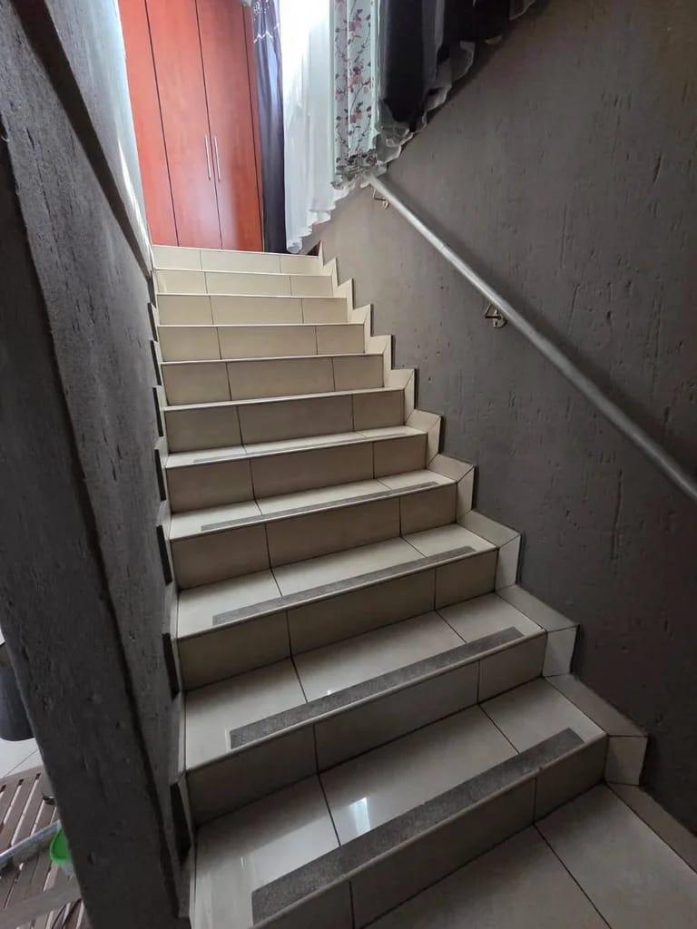 2 Bedroom Sectional Title Apartment for rent in Dinwiddie