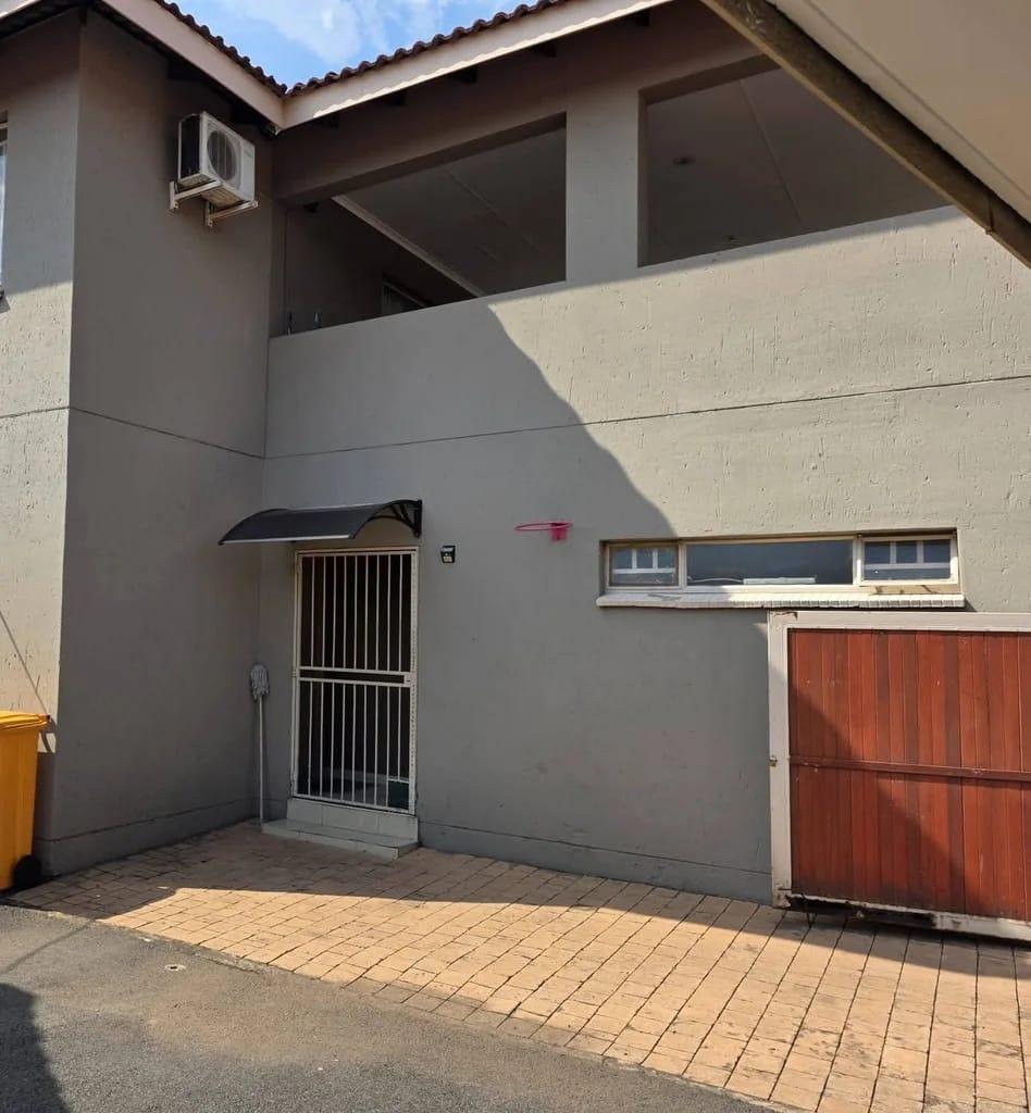 2 Bedroom Sectional Title Apartment for rent in Dinwiddie