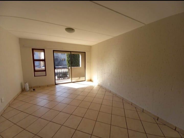 2 bedroom, 1 full bathroom Apartment available In Boksburg