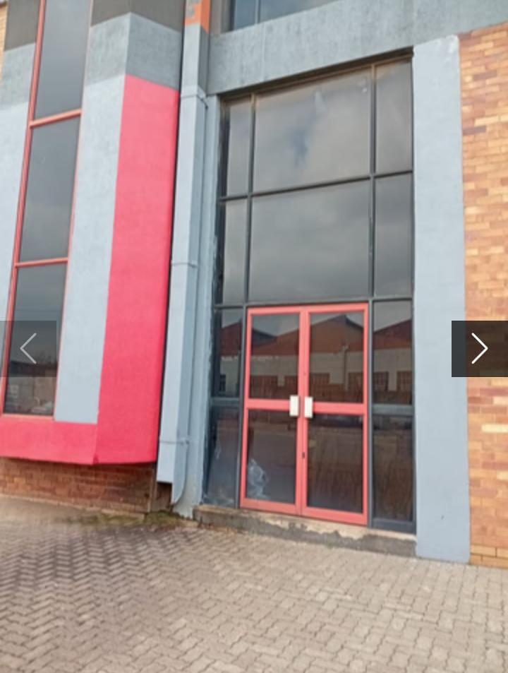 1,527m² | 2nd Floor Factory / Workshop / Distribution Space To Let