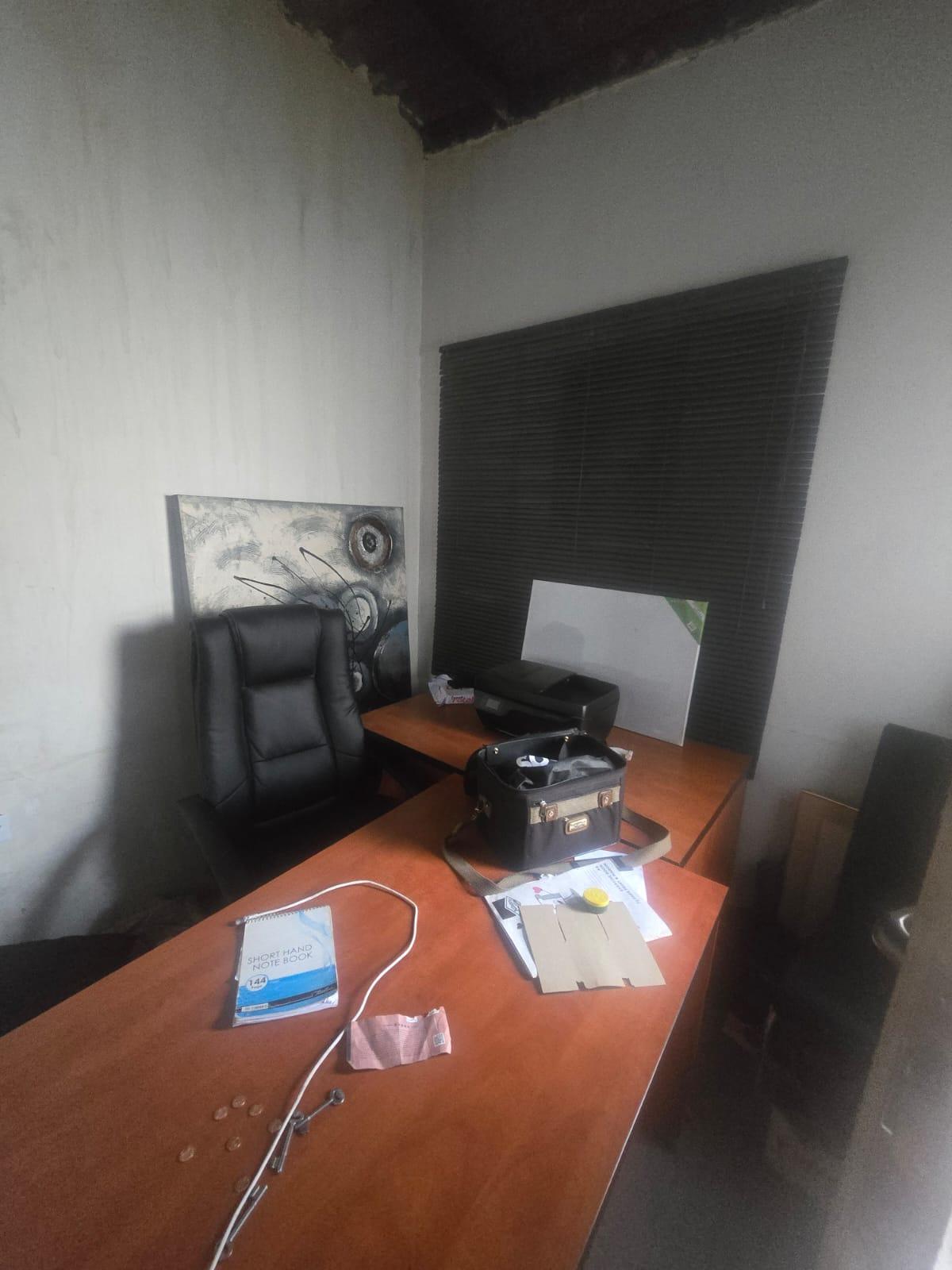 Commercial Building To Let