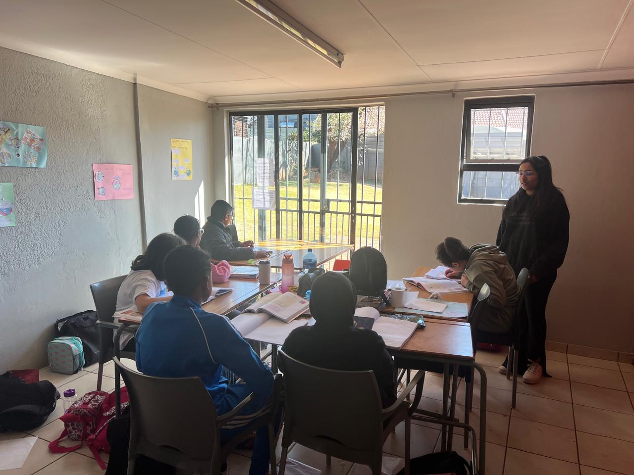 Rental property with full kitchen and 3 bathrooms, secure parking, wi-fi.