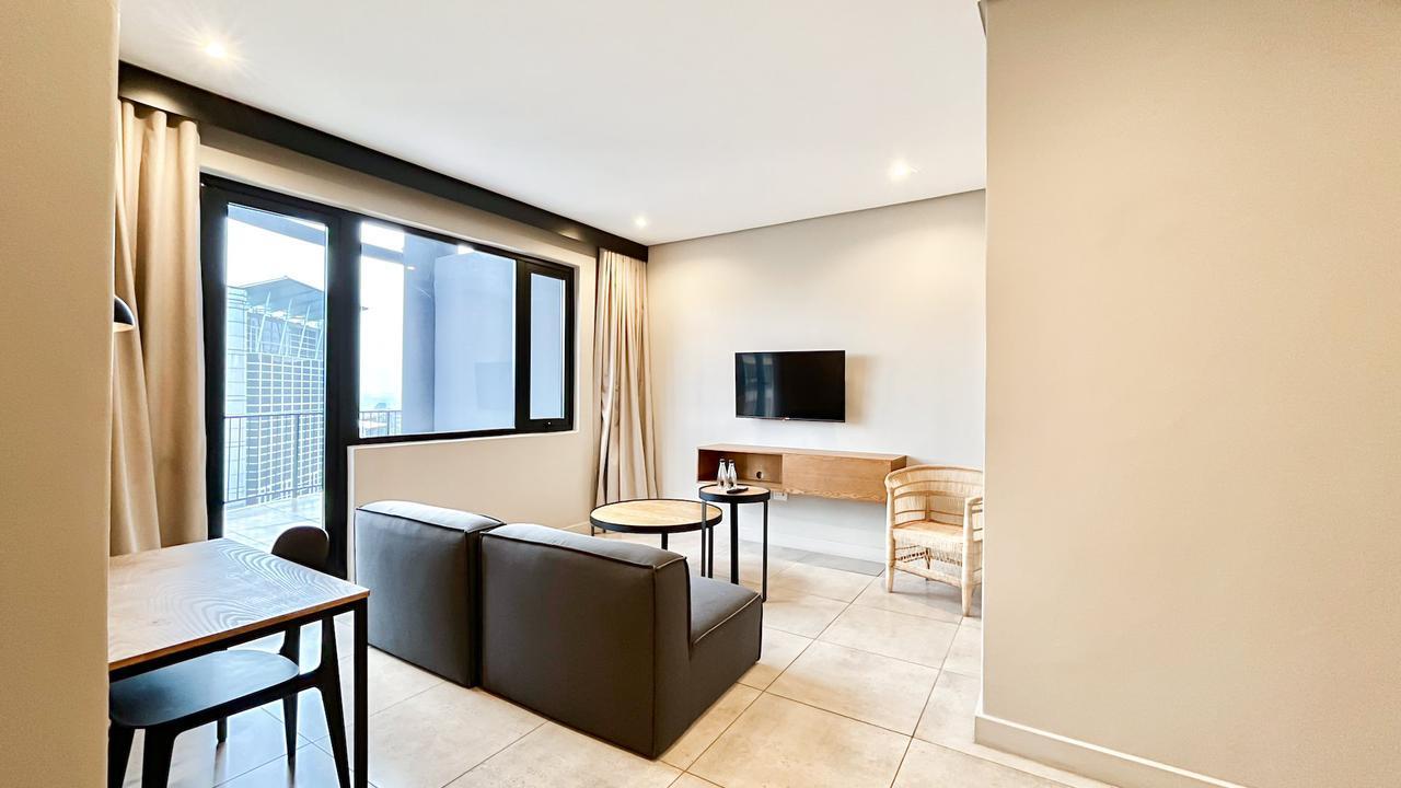 1 Bedroom Stylish and immaculate Apartment To Rent in Black Brick 2 Sandton
