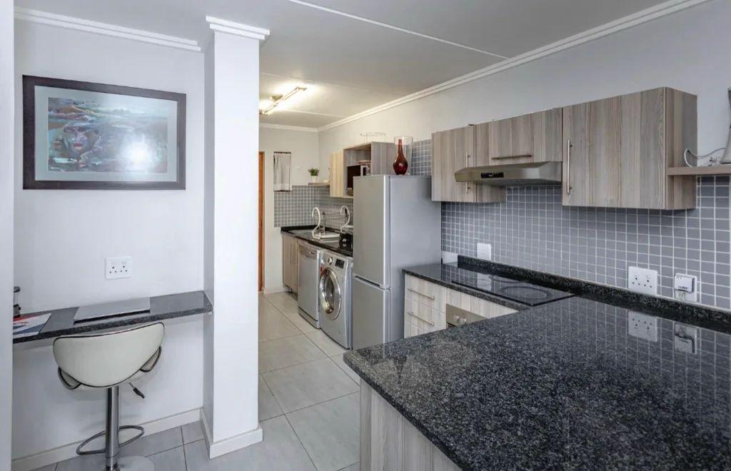 A well maintained and secured Beautiful apartment ready to occupy in Edenvale