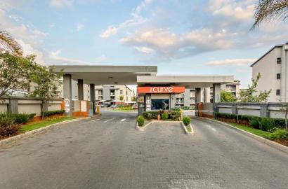 A well maintained and secured Beautiful apartment ready to occupy in Edenvale