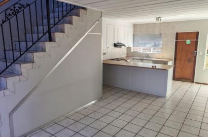 Stunning modern double-storey Apartment For Rent in Menlyn Park