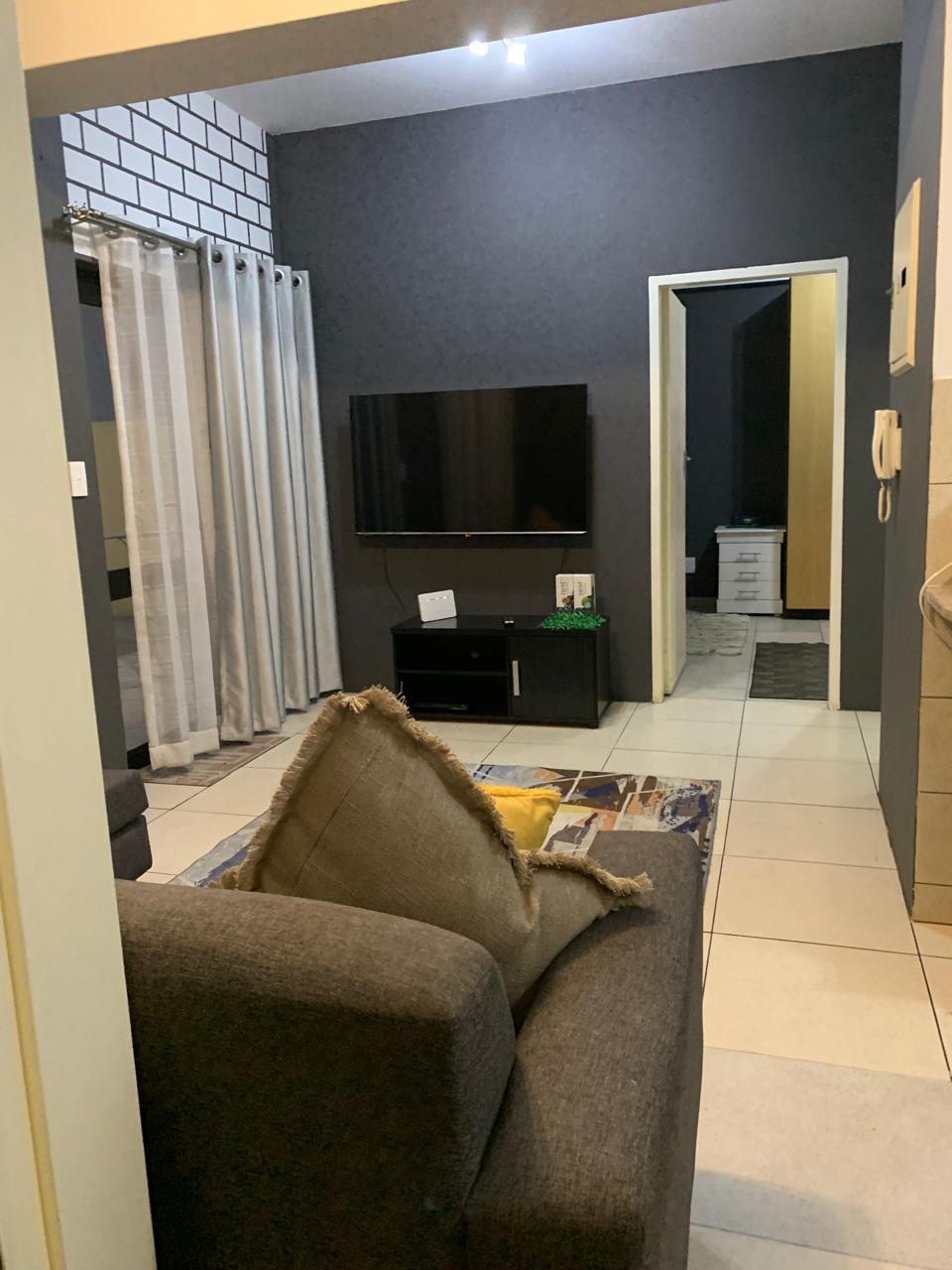 Fully Furnished 2 Bedroom Apartment for Rent in Milpark