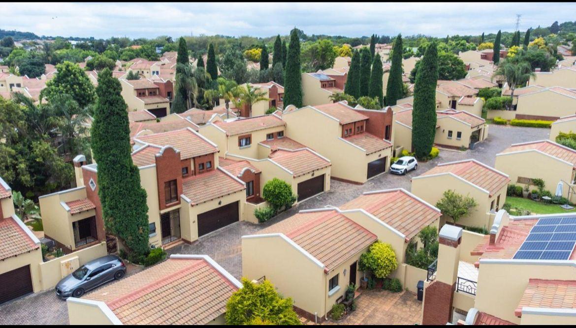 3 Bedroom Townhouse For sale in Boardwalk Meander B