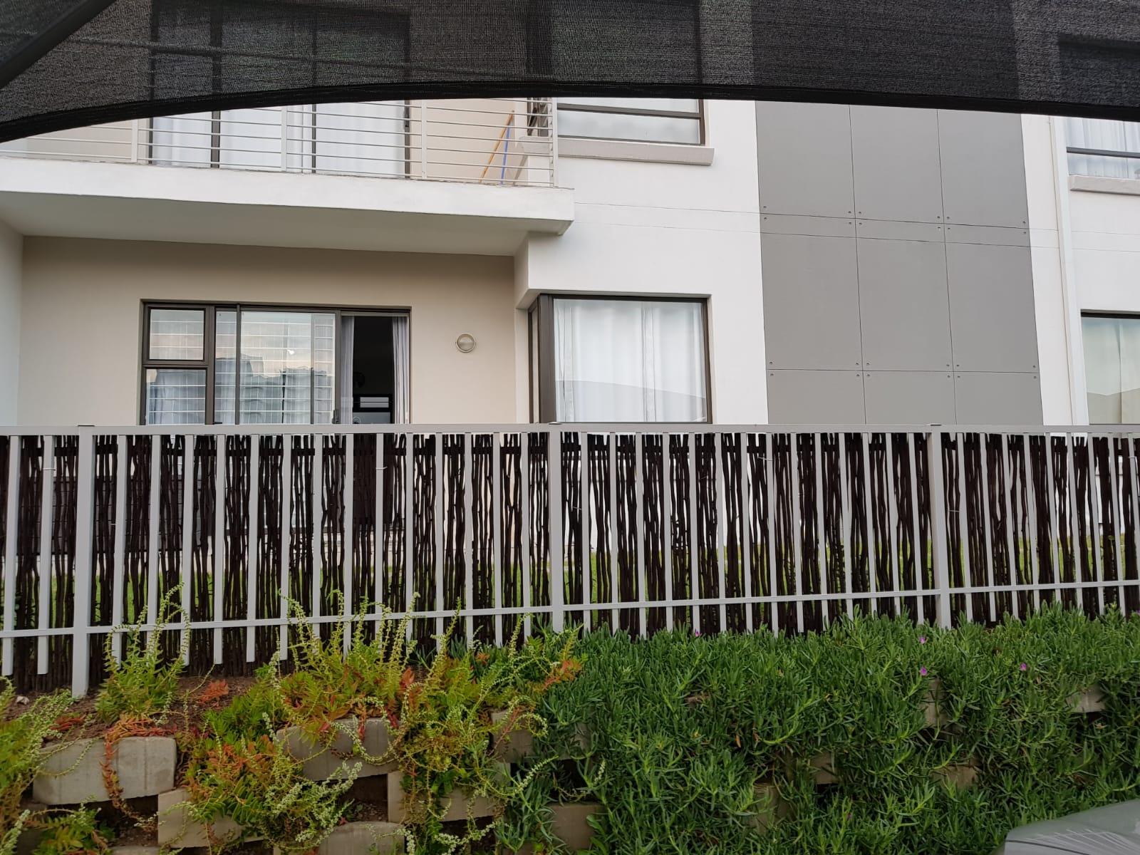 Stylish apartment for sale in Soho Junction Broadacres Fourways