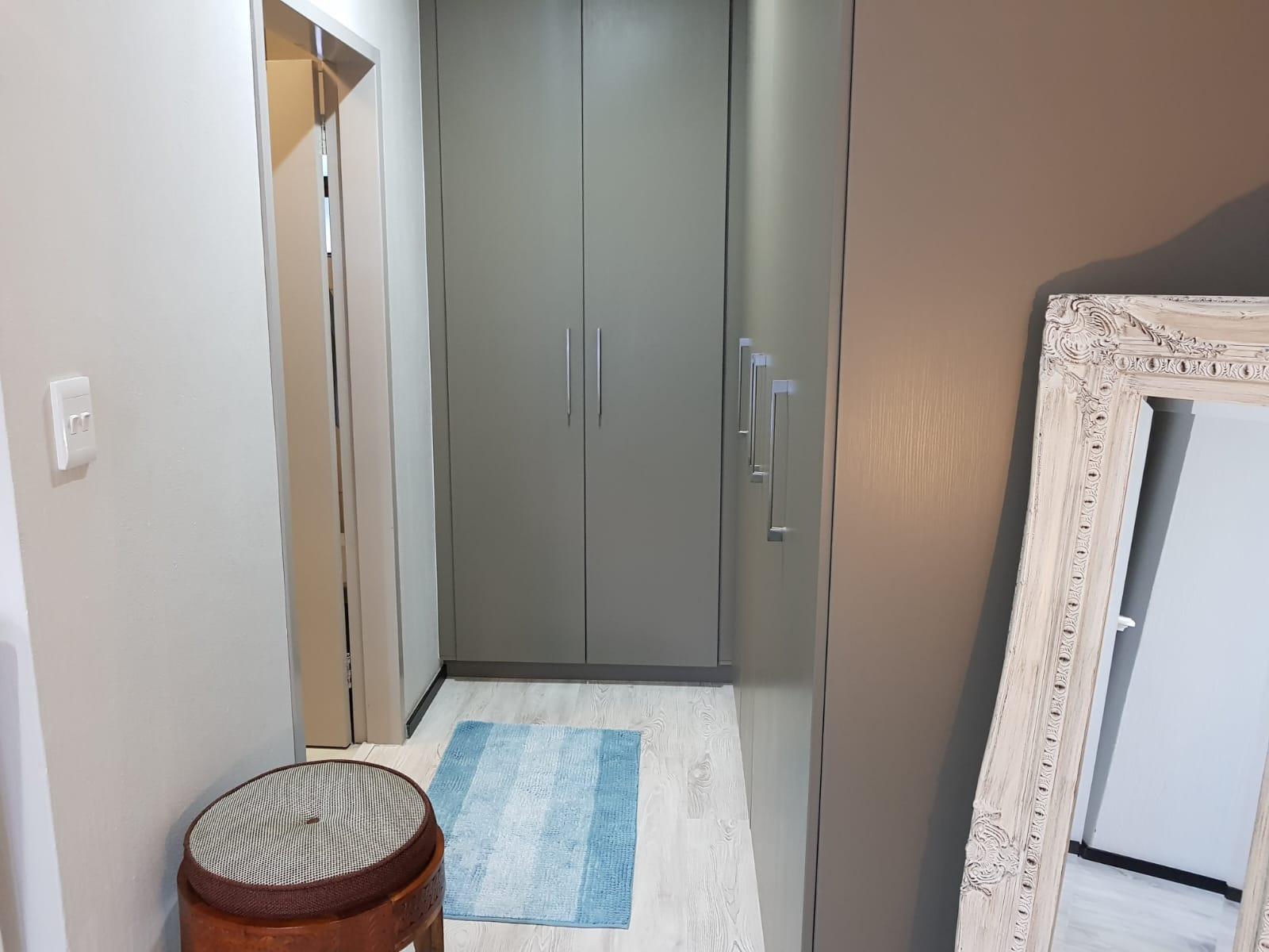 Stylish apartment for sale in Soho Junction Broadacres Fourways