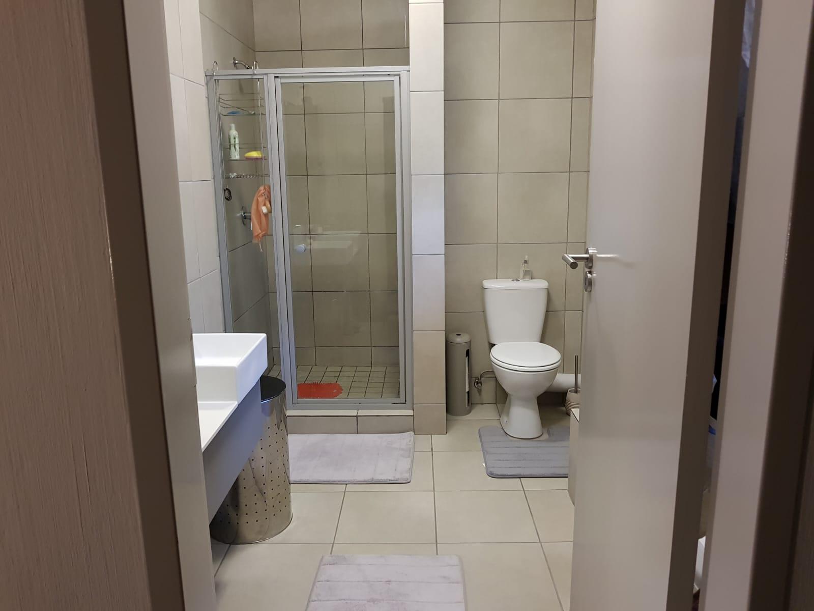 Stylish apartment for sale in Soho Junction Broadacres Fourways