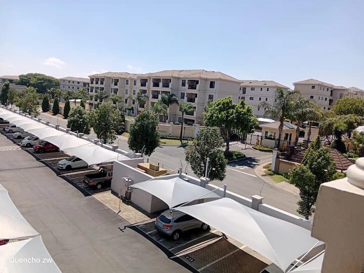 Stylish apartment for sale in secure Phoenix View estate Midrand